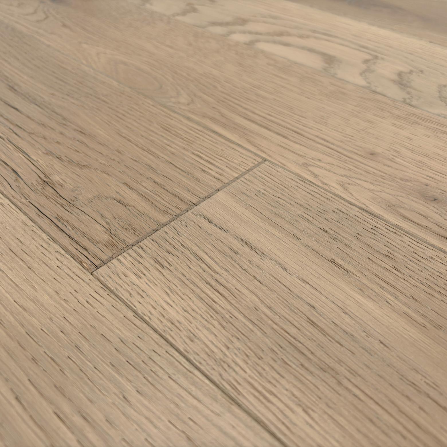 ローゼンダール ゾウ（ROSENDAL Elephant,solid oak） Reclaimed Oak Flooring & Paneling | BLACK & TAN—TAN OAK | Pioneer